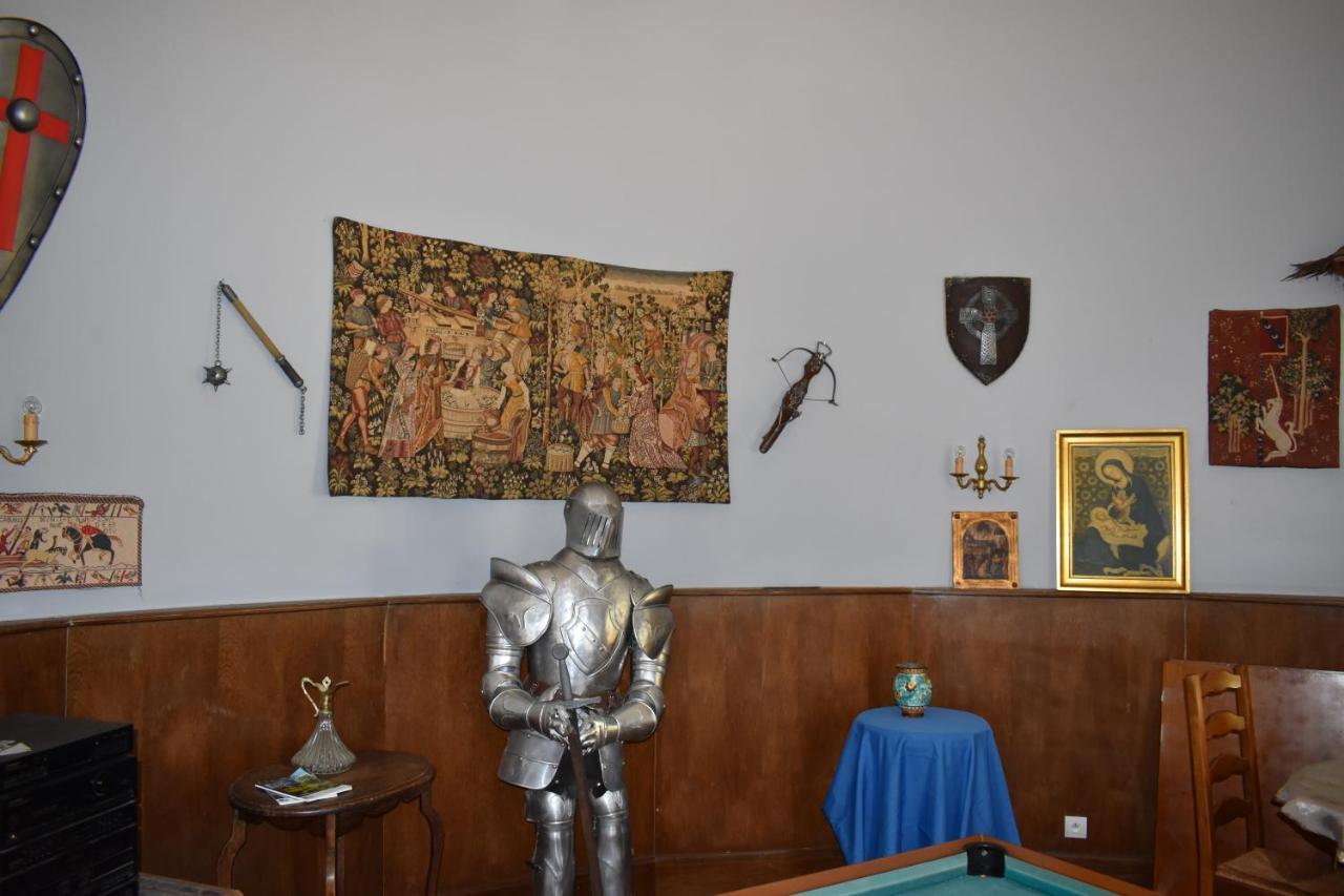 La Demeure De La Juine Casa de hóspedes *